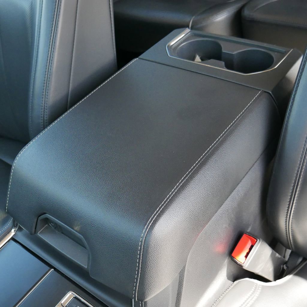 Used 2022 Ford Expedition XLT AWD/4WD image 30