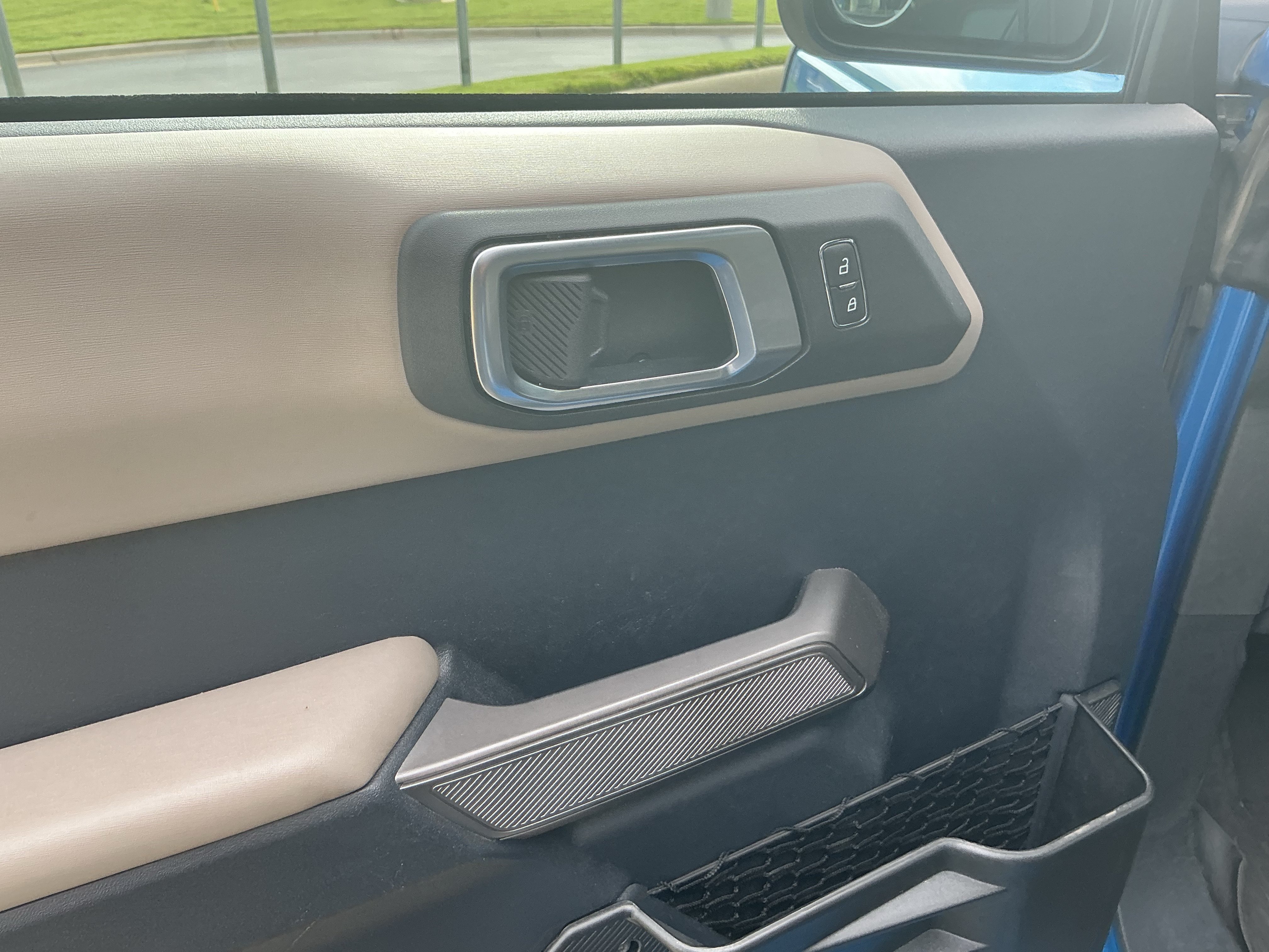 Used 2023 Ford Bronco Wildtrak AWD/4WD image 16
