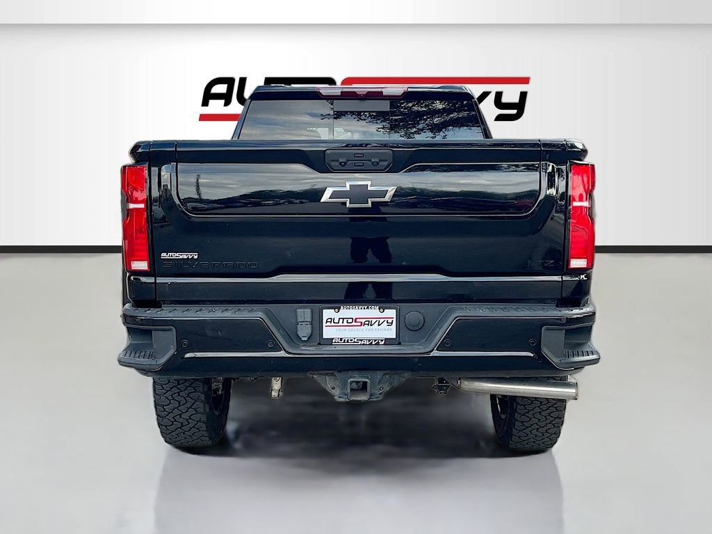 Used 2025 Chevrolet Silverado 2500 LTZ w/ Trail Boss Package image 6