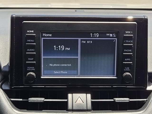 Used 2019 Toyota RAV4 XLE w/ Convenience Package FWD image 29