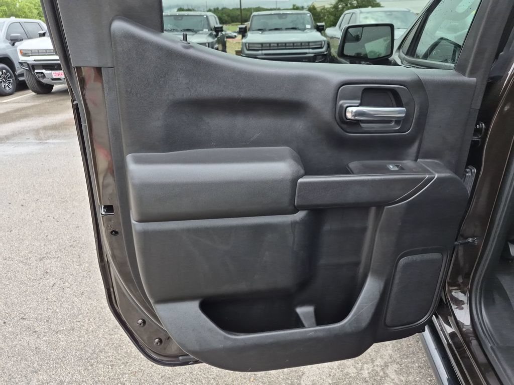 Used 2019 Chevrolet Silverado 1500 LT w/ Texas Edition RWD image 34