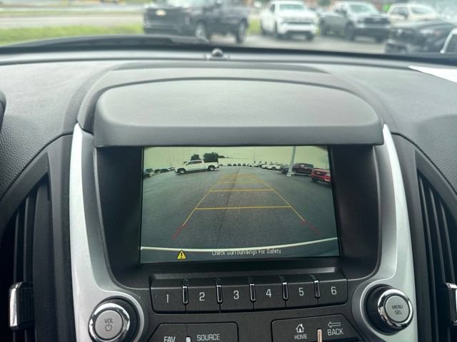 Used 2017 Chevrolet Equinox LS FWD image 24