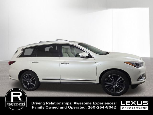 Used 2017 INFINITI QX60 Luxe w/ Deluxe Technology Package AWD/4WD image 6