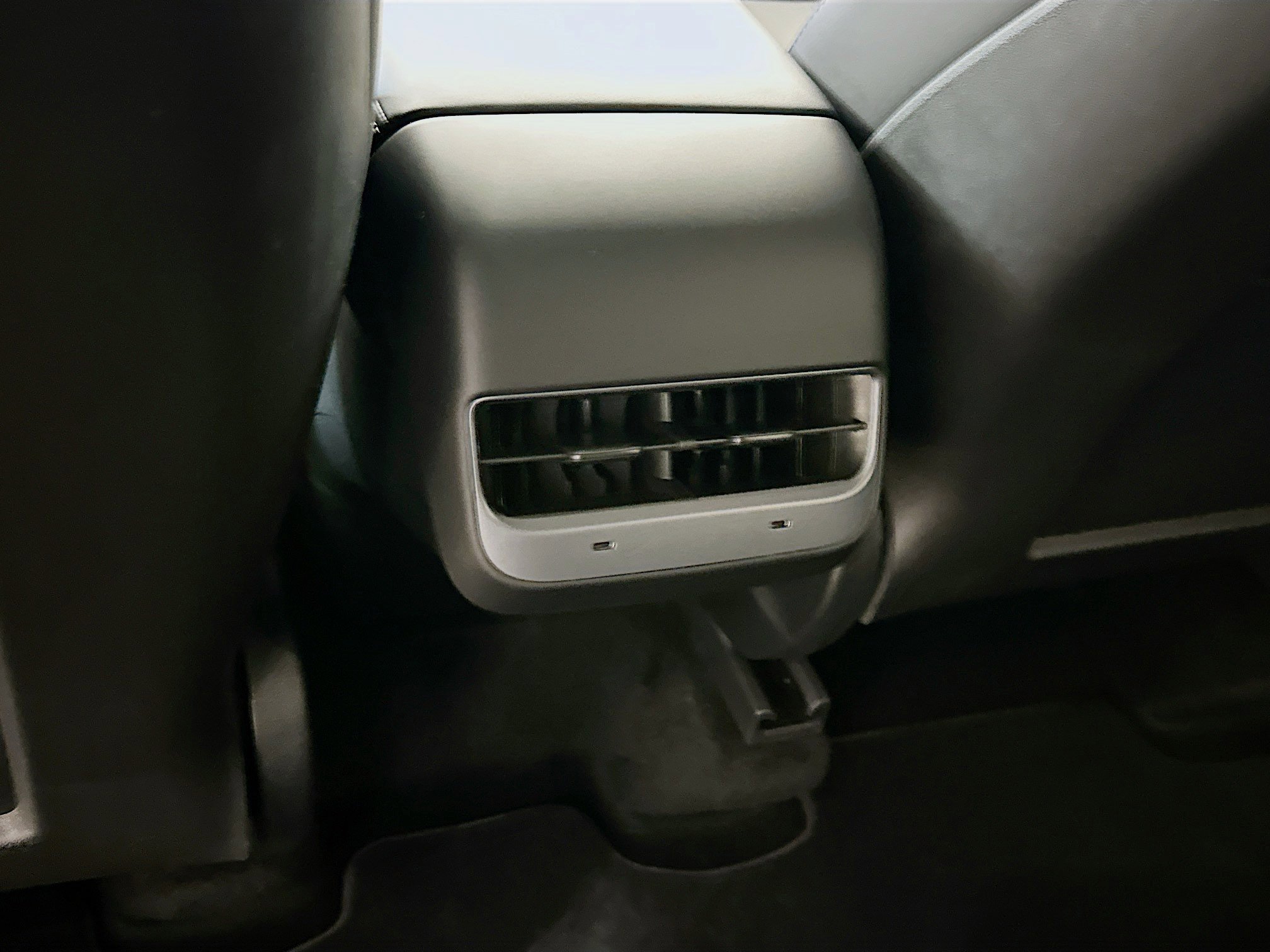 Used 2023 Tesla Model Y Long Range image 29