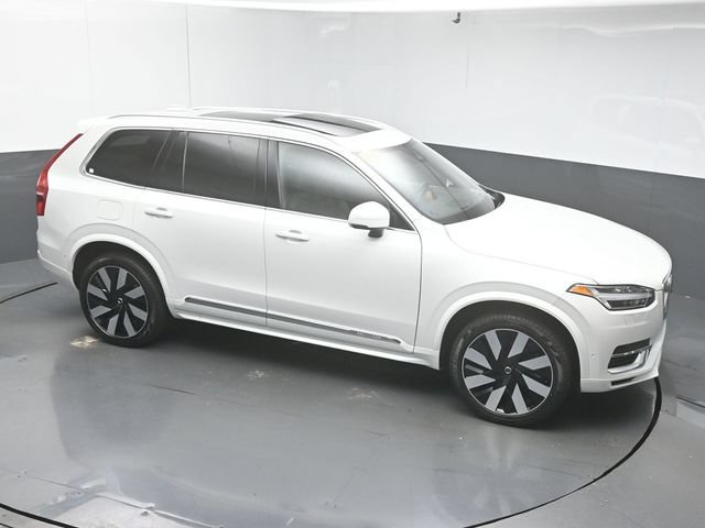 Used 2024 Volvo XC90 T8 Plus w/ Protection Package AWD/4WD image 38