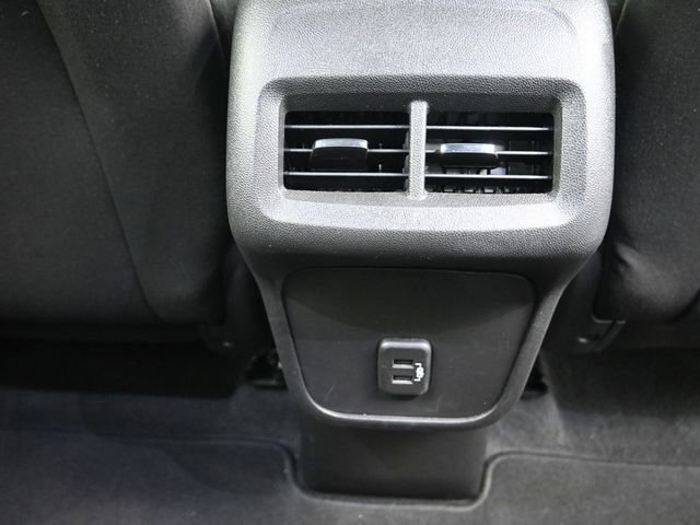 Used 2024 Chevrolet Equinox LT image 34