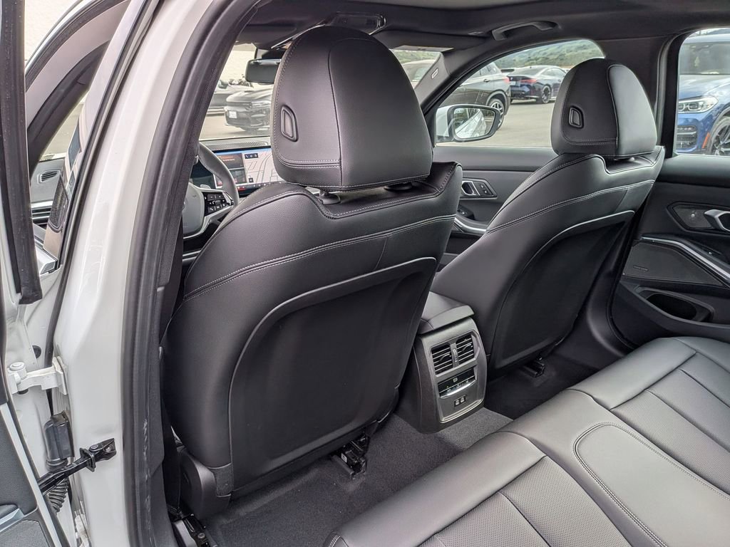 New 2026 BMW 330i Sedan image 36