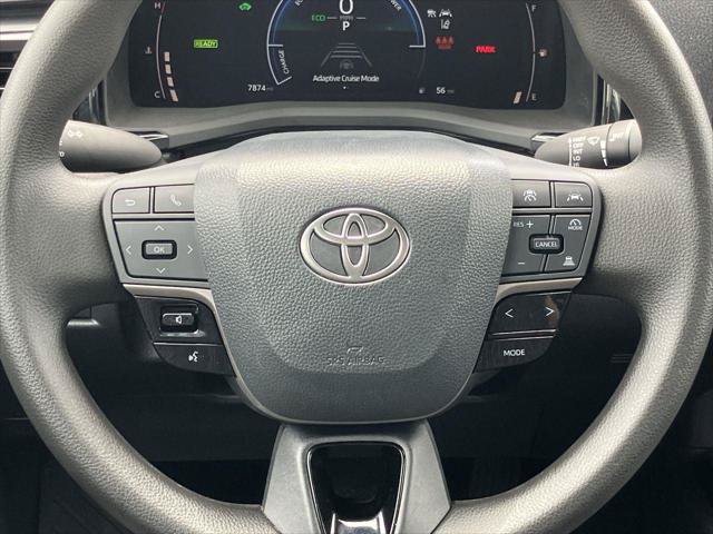Certified 2026 Toyota Camry LE FWD image 18