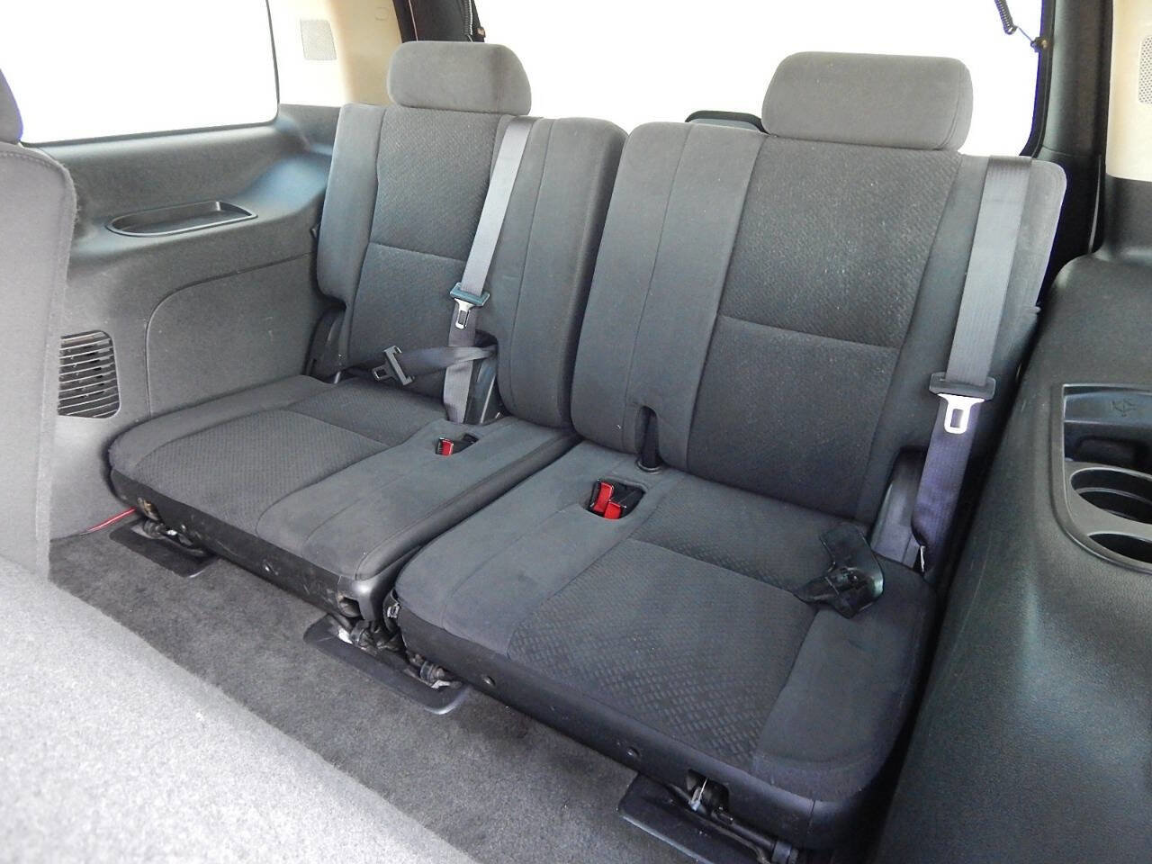 Used 2008 GMC Yukon SLE w/ Convenience Package image 20