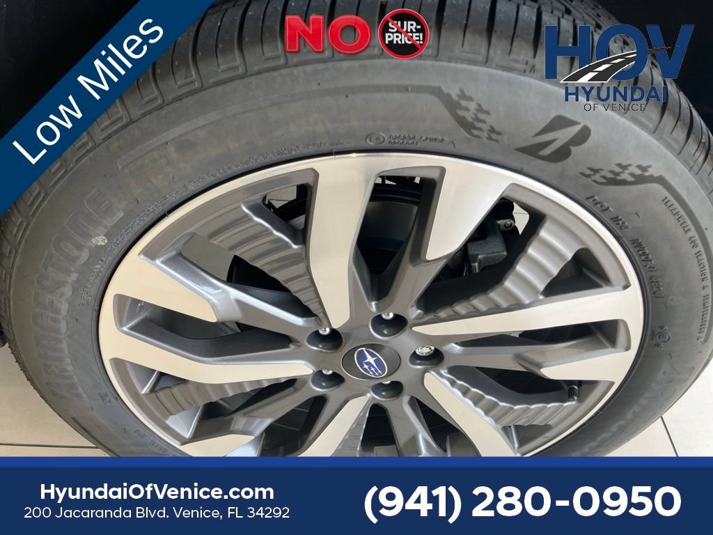 Used 2025 Subaru Forester Touring AWD/4WD image 11