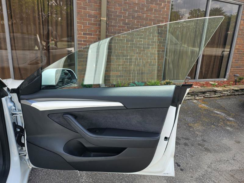 Used 2023 Tesla Model 3 Standard Range RWD image 57