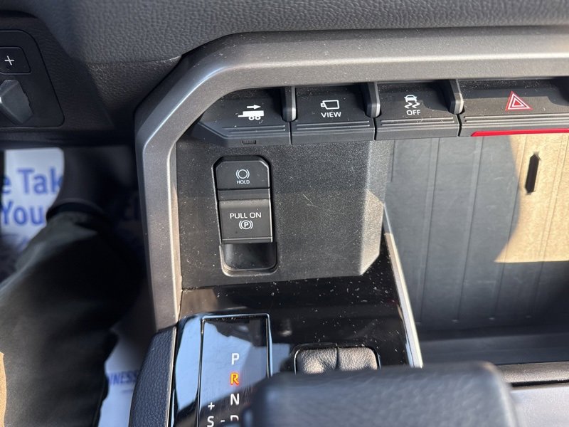 Used 2024 Toyota Sequoia SR5 image 33