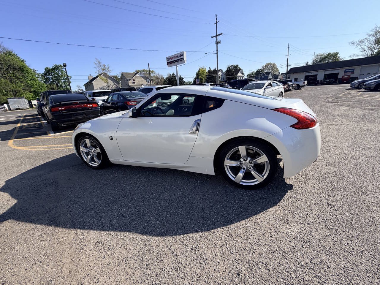 Used 2012 Nissan 370Z Touring RWD image 33