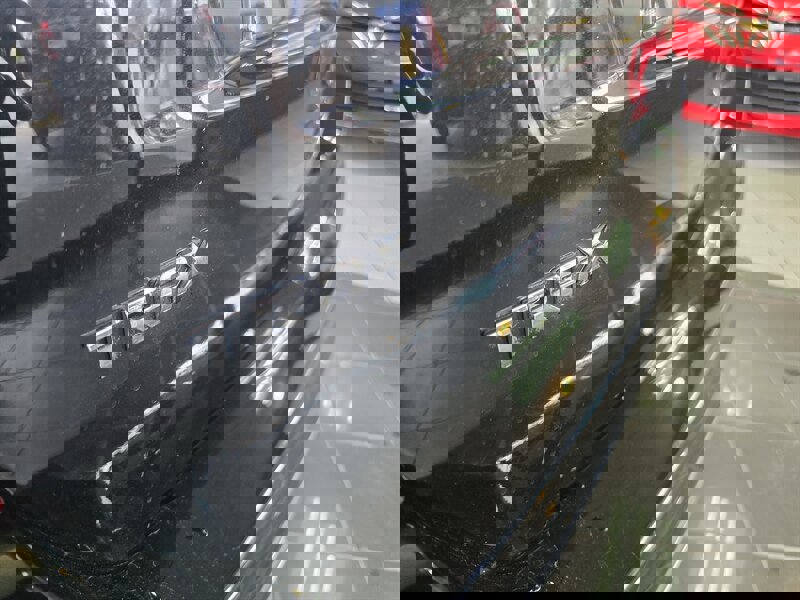 Used 2019 Chevrolet Trax LT w/ LT Convenience Package image 28