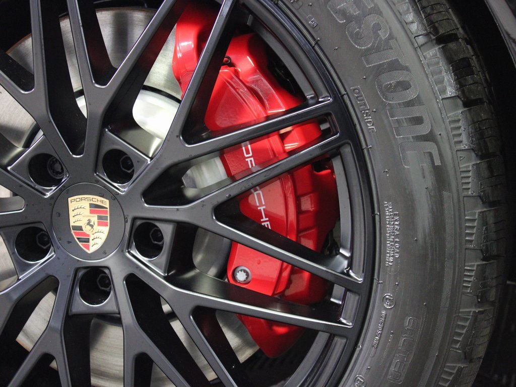 New 2026 Porsche Cayenne GTS image 43