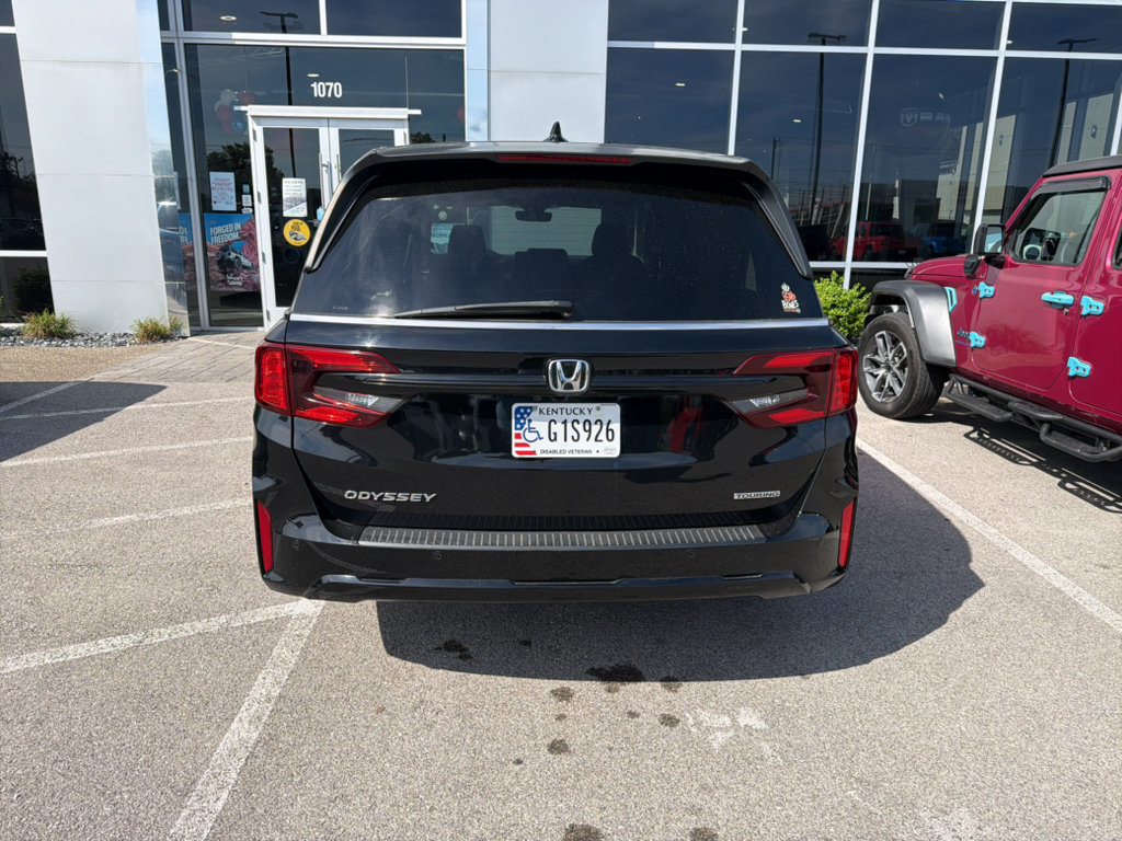 Used 2025 Honda Odyssey Touring image 7
