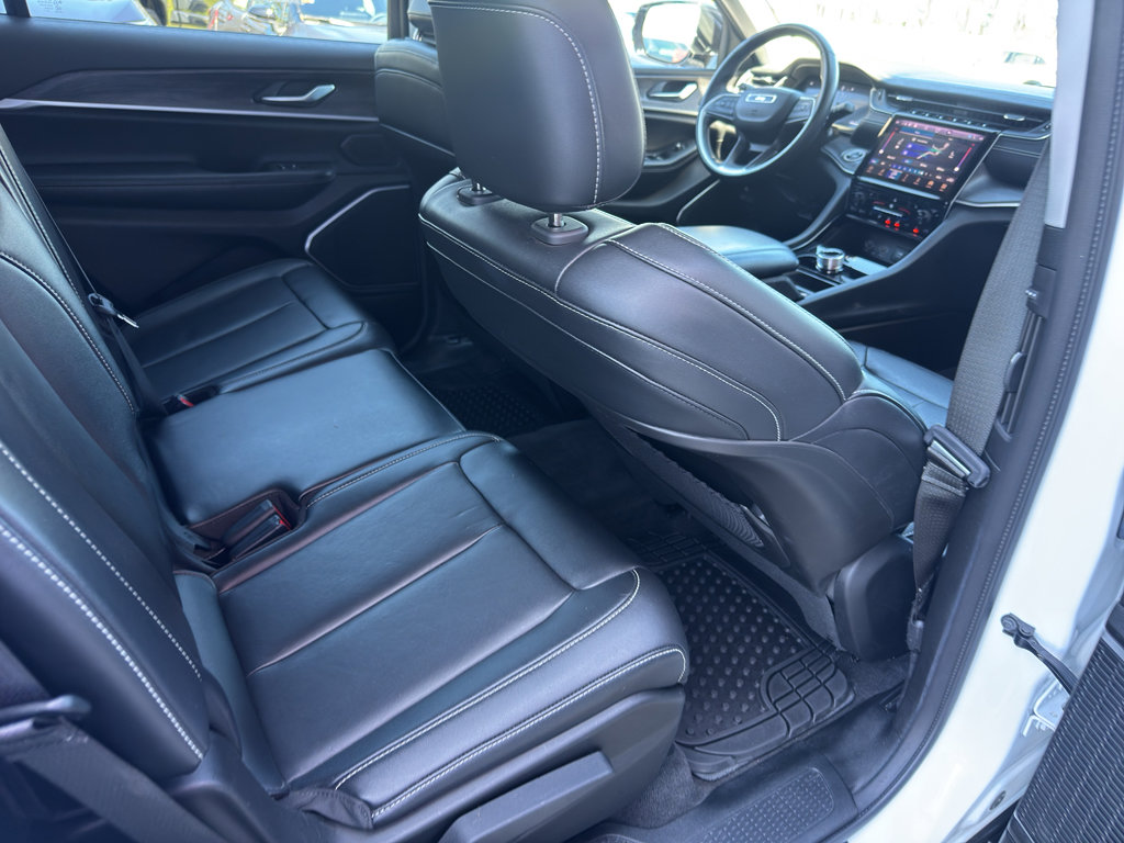 Used 2021 Jeep Grand Cherokee L Limited RWD image 14
