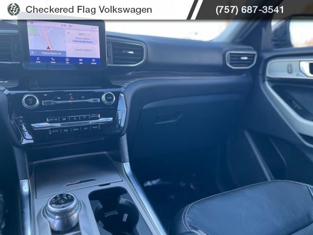 Used 2022 Ford Explorer Limited w/ Equipment Group 301A image 30