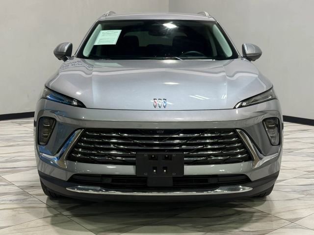 Used 2025 Buick Envision Preferred image 3