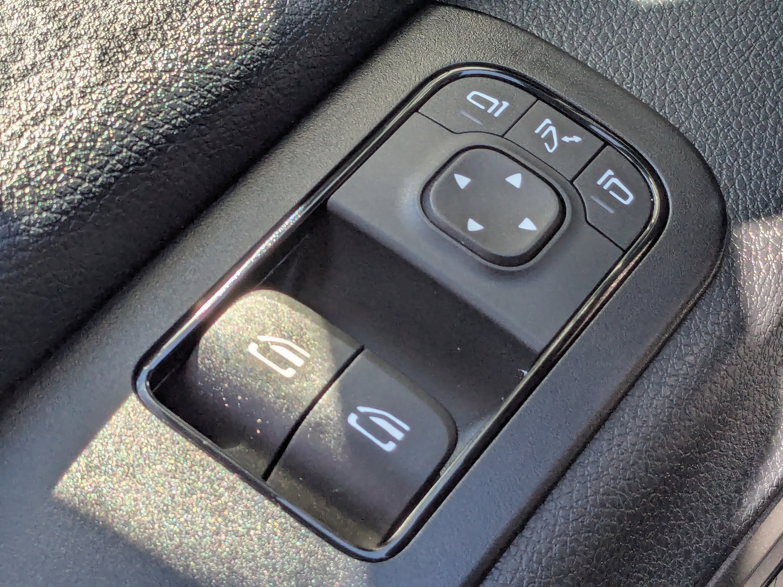 Used 2025 Mercedes-Benz Sprinter 2500 image 23