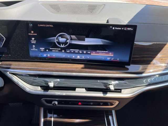 Used 2026 BMW X5 xDrive40i w/ Premium Package image 16