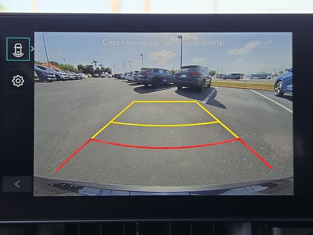 Used 2025 Kia Carnival EX image 34