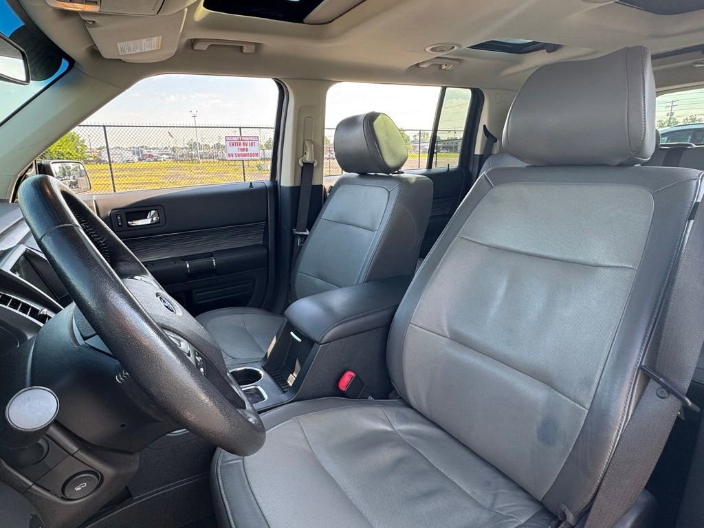 Used 2018 Ford Flex SEL w/ Equipment Group 202A AWD/4WD image 19