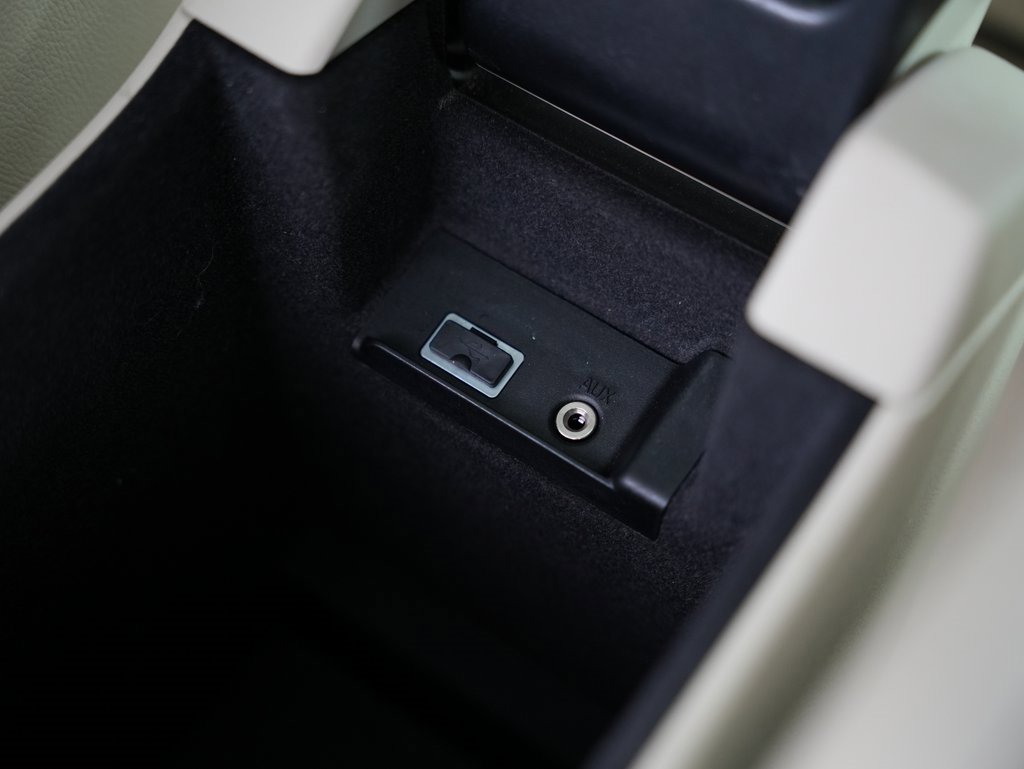 Used 2015 Volvo S60 T5 Platinum image 29