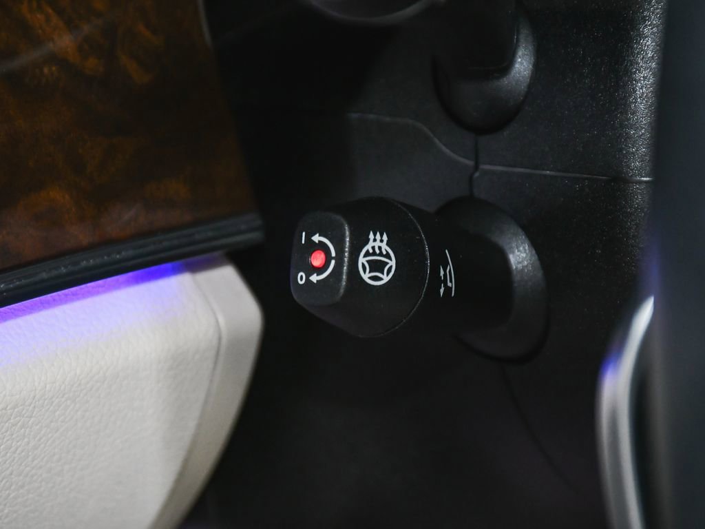 Used 2022 Mercedes-Benz E 450 4MATIC All-Terrain Wagon image 5