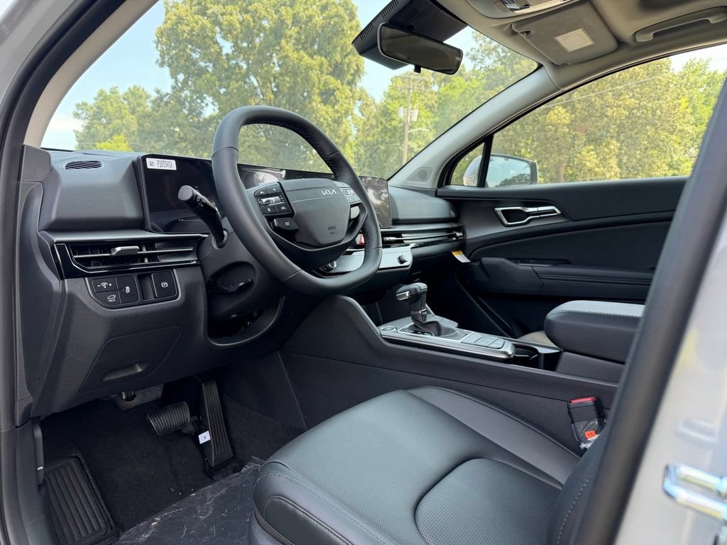 New 2026 Kia Sportage EX w/ EX Panorama Roof Package FWD image 9