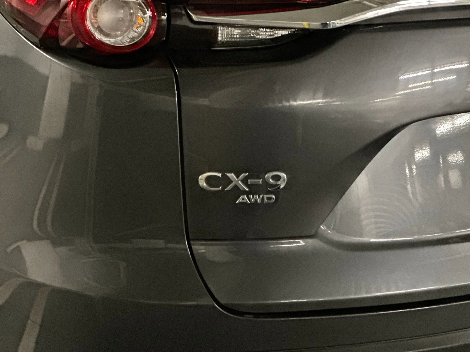 Used 2023 MAZDA CX-9 Touring image 36
