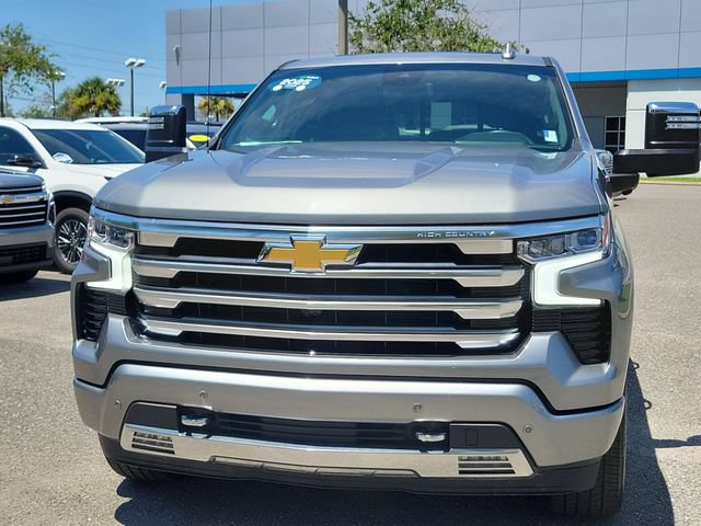 Certified 2025 Chevrolet Silverado 1500 High Country w/ High Country Premium Package AWD/4WD image 8