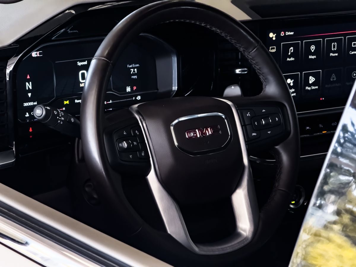 Used 2024 GMC Sierra 1500 SLT w/ SLT Convenience Package image 31