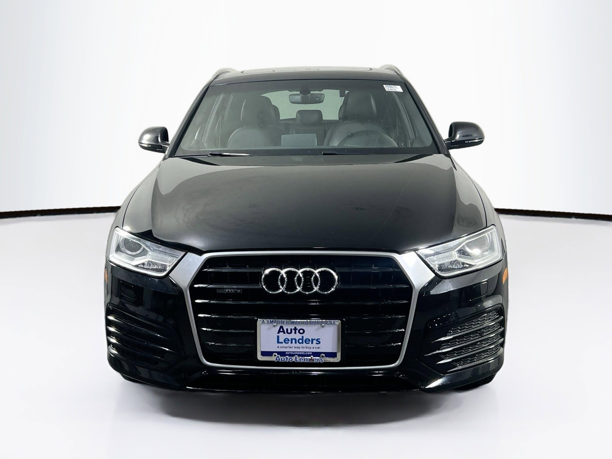 Used 2018 Audi Q3 2.0T Premium w/ Convenience Package image 2