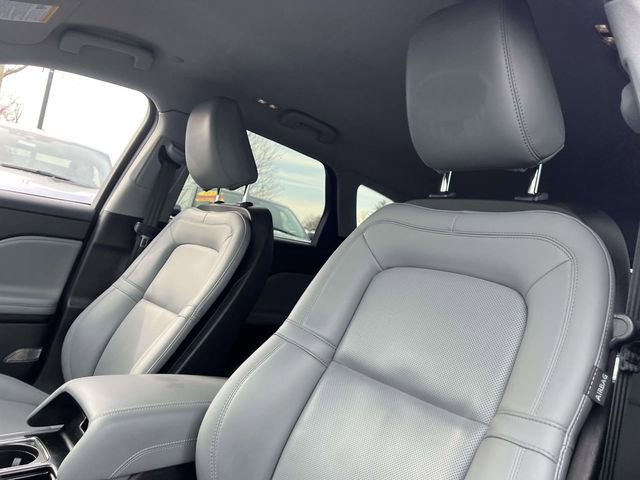 Certified 2022 Lincoln Corsair AWD w/ Equipment Group 101A image 11