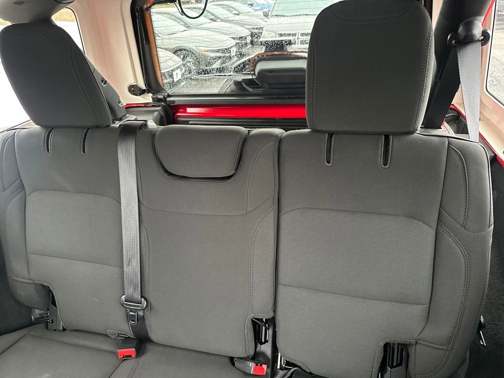 Used 2022 Jeep Wrangler Unlimited Sport image 26