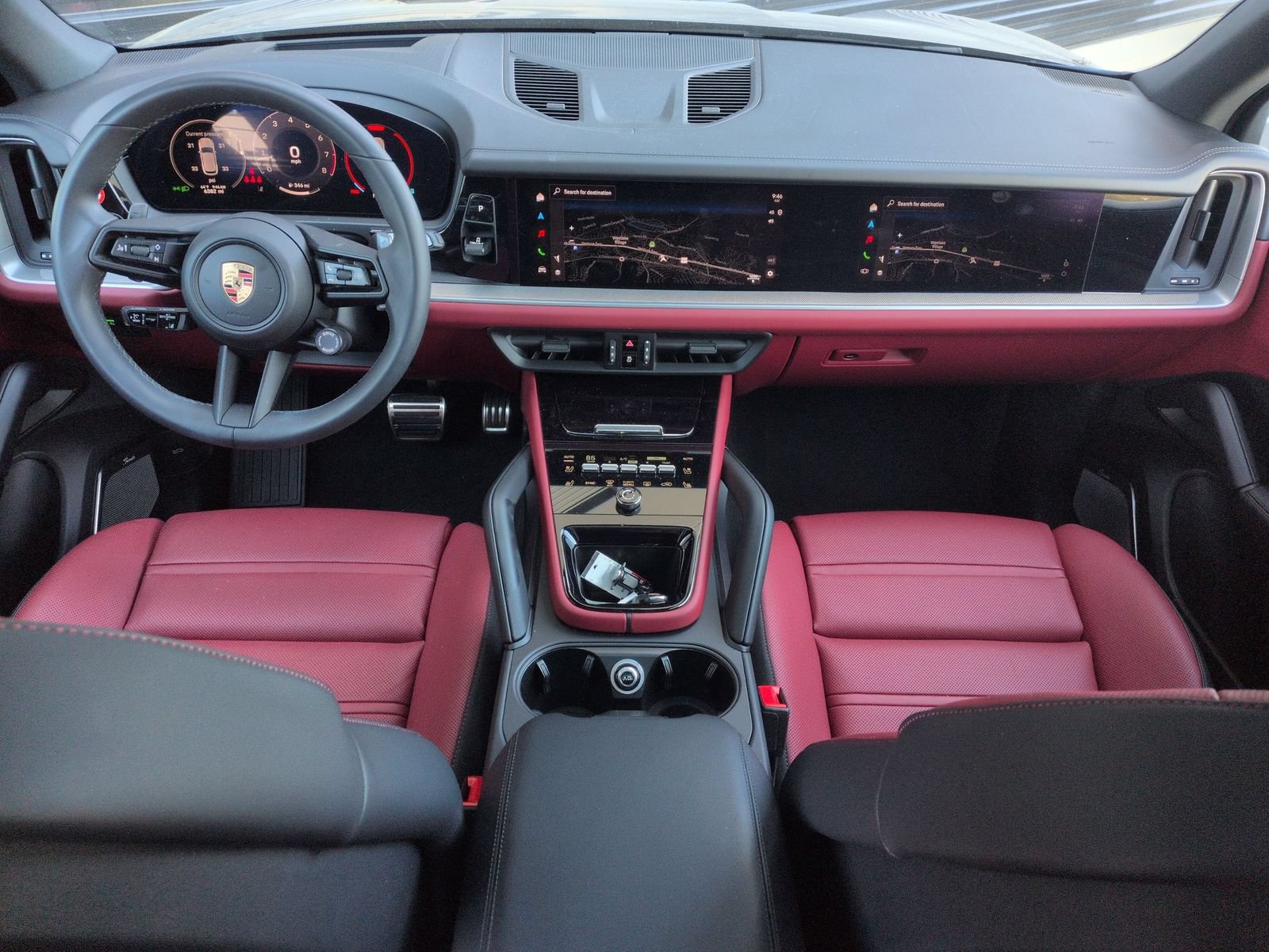 Certified 2025 Porsche Cayenne S AWD/4WD image 21