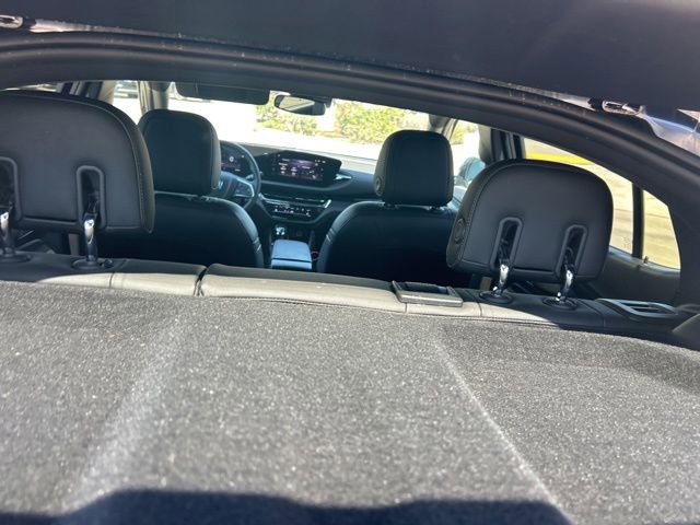 Used 2025 Buick Envista Avenir FWD image 16