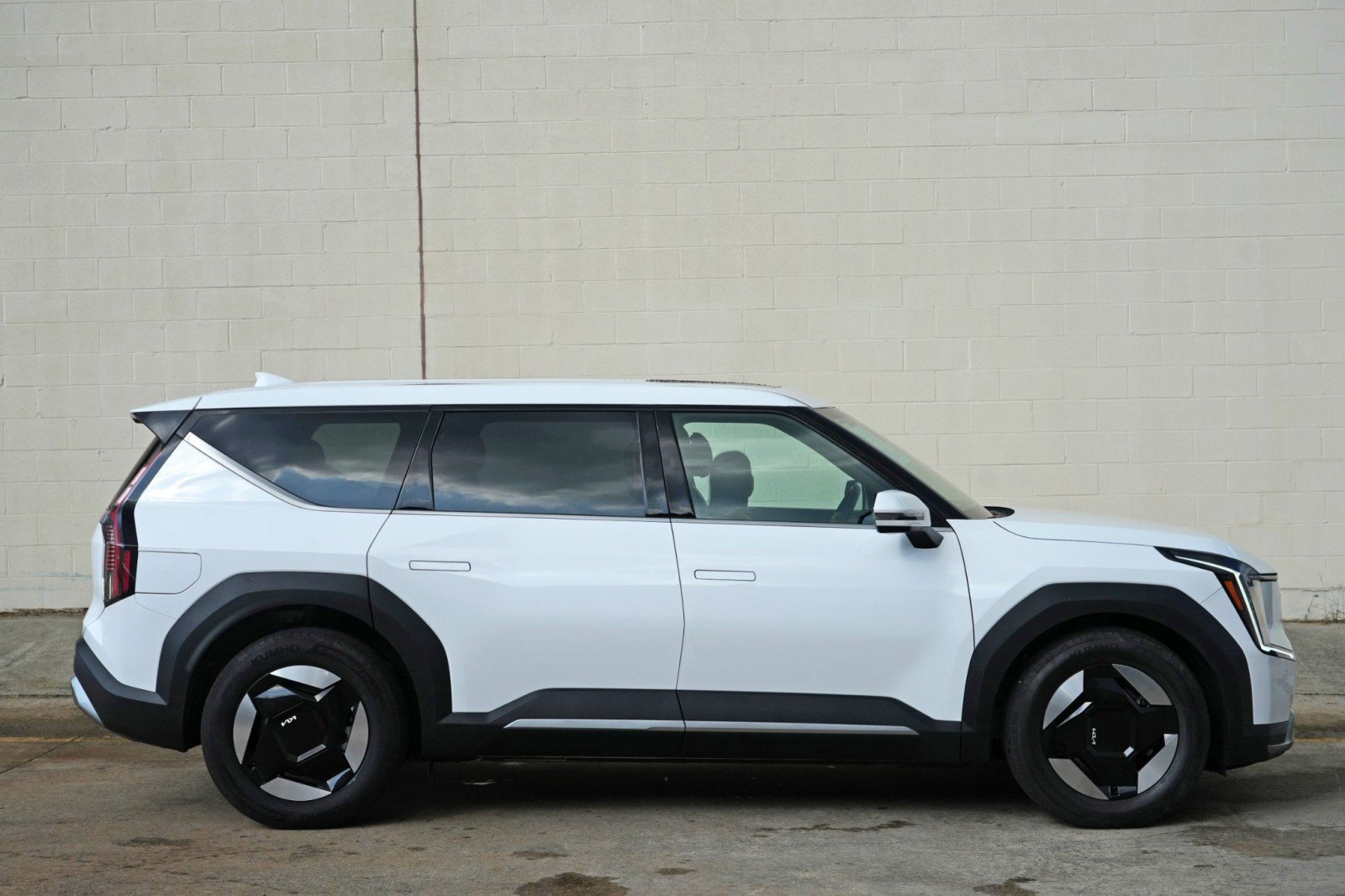 Used 2026 Kia EV9 Light RWD image 50