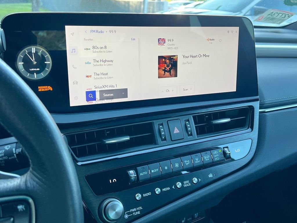 Certified 2023 Lexus ES 350 F Sport image 10