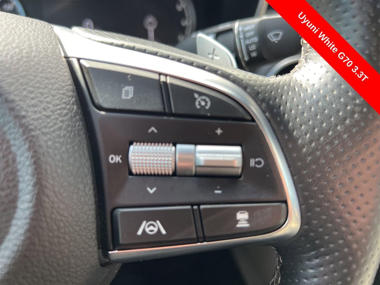 Used 2022 Genesis G70 3.3T image 15