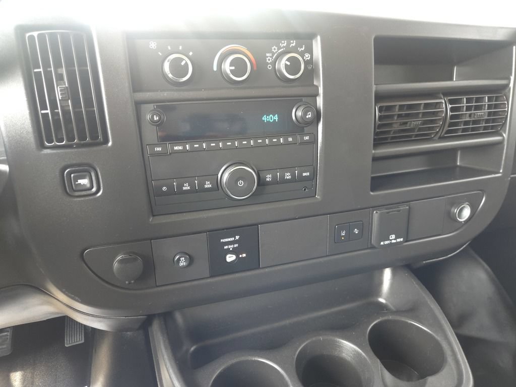 Used 2019 Chevrolet Express 3500 RWD image 19