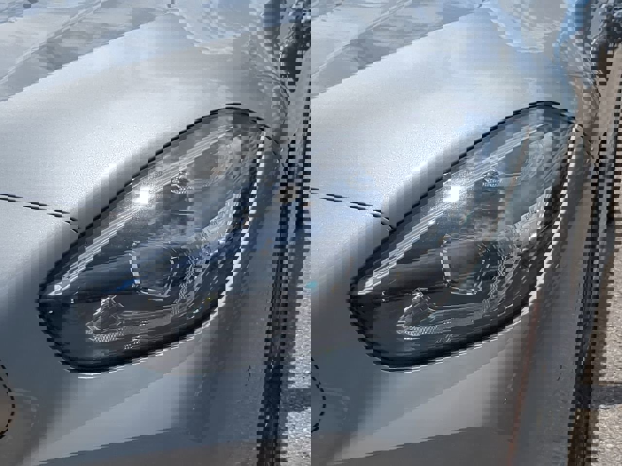 Used 2024 BMW Z4 M40i w/ Premium Package image 10
