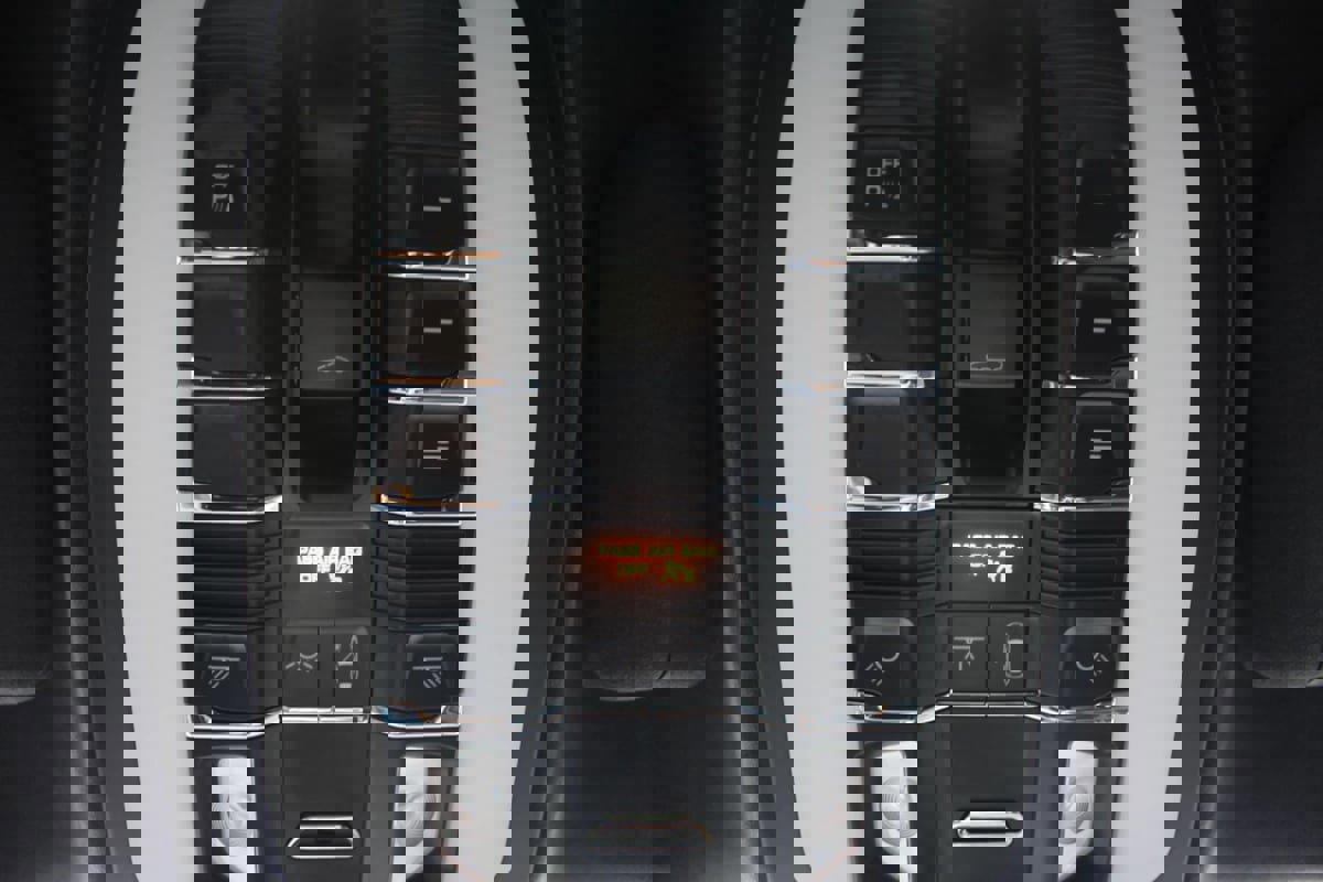 Used 2013 Porsche Panamera GTS image 30