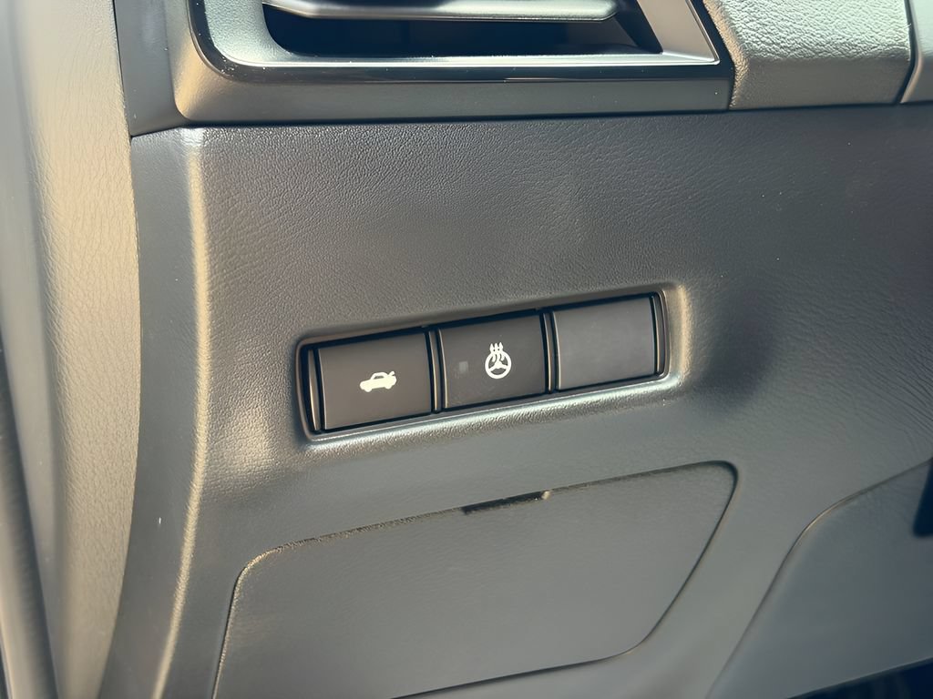New 2026 Nissan Sentra SV w/ SV Convenience Package FWD image 17