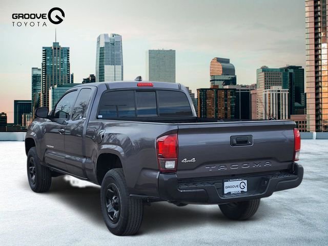 Used 2022 Toyota Tacoma SR5 image 3