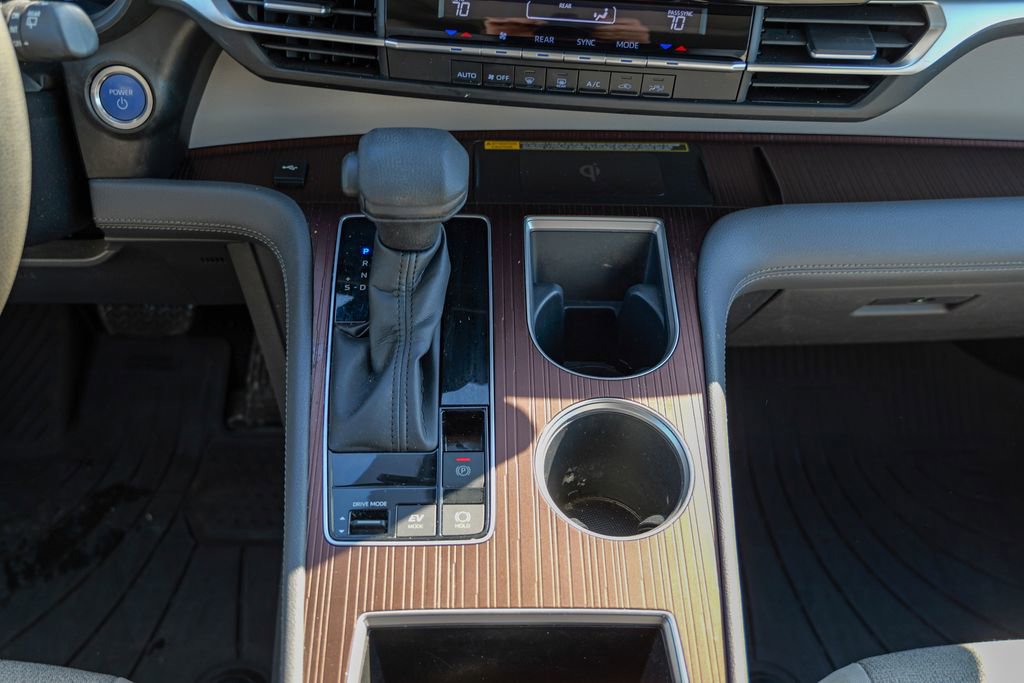 Used 2022 Toyota Sienna LE w/ LE Plus Package image 44