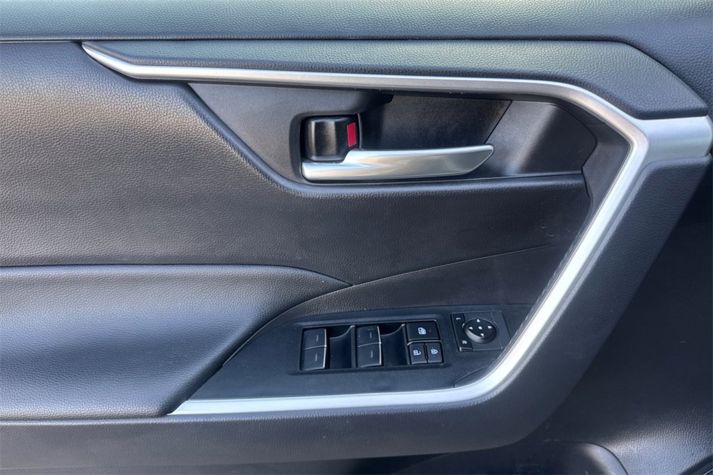Certified 2023 Toyota RAV4 XLE Premium image 10