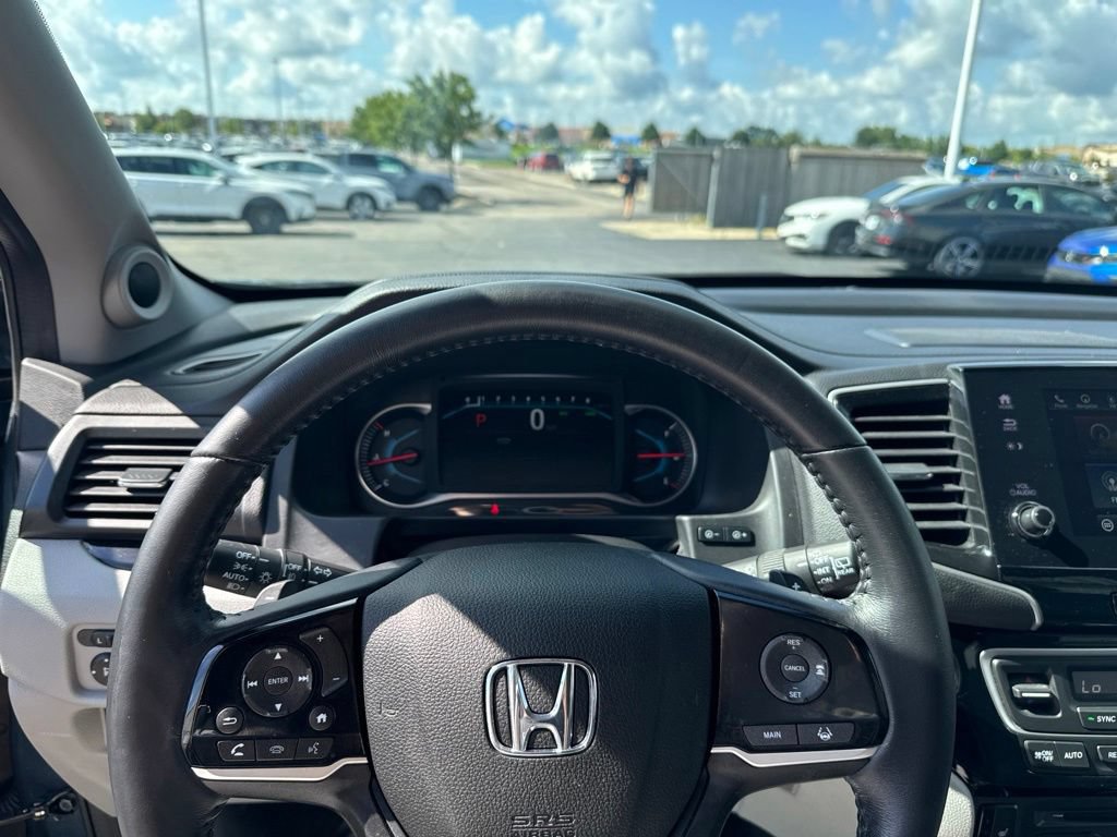 Used 2022 Honda Pilot Touring image 12