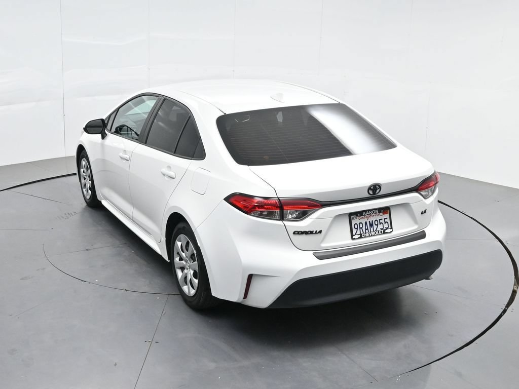 Used 2025 Toyota Corolla LE FWD image 58